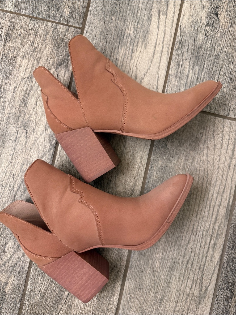 Steve Madden Pink Western Leather Booties | Size 8